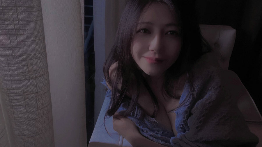 网络红人樱晚gigi - 有你的月光 [MP4-489MB]