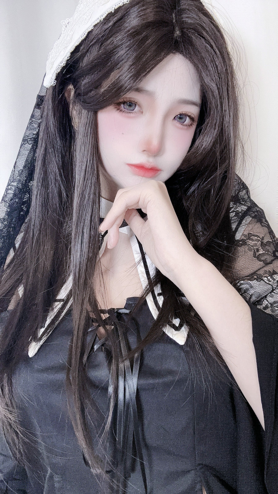 疯猫ss - 修女自拍 [21P-59MB]