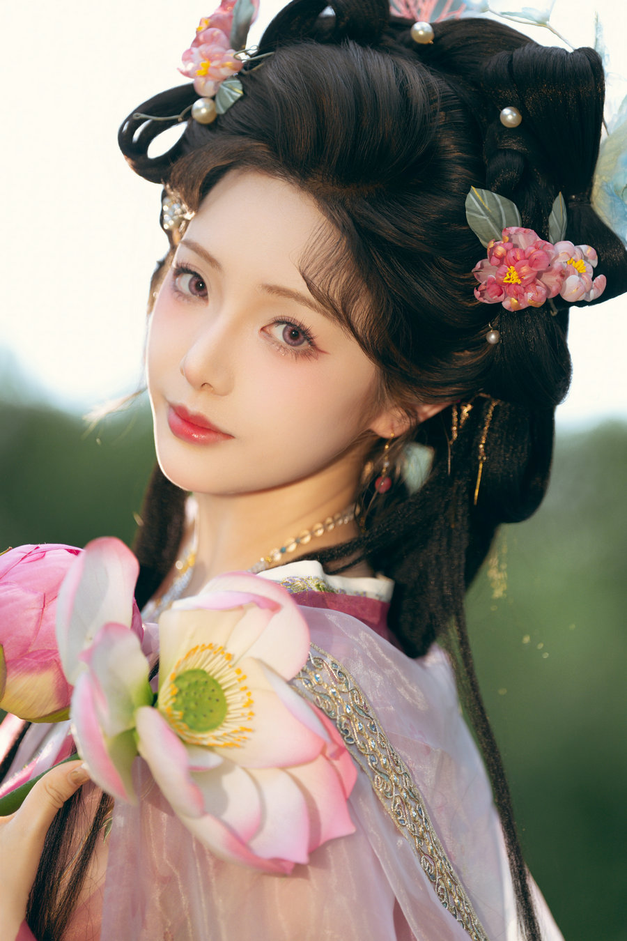 动漫博主雯妹 - 祝您中秋快乐owo [20P-156MB]
