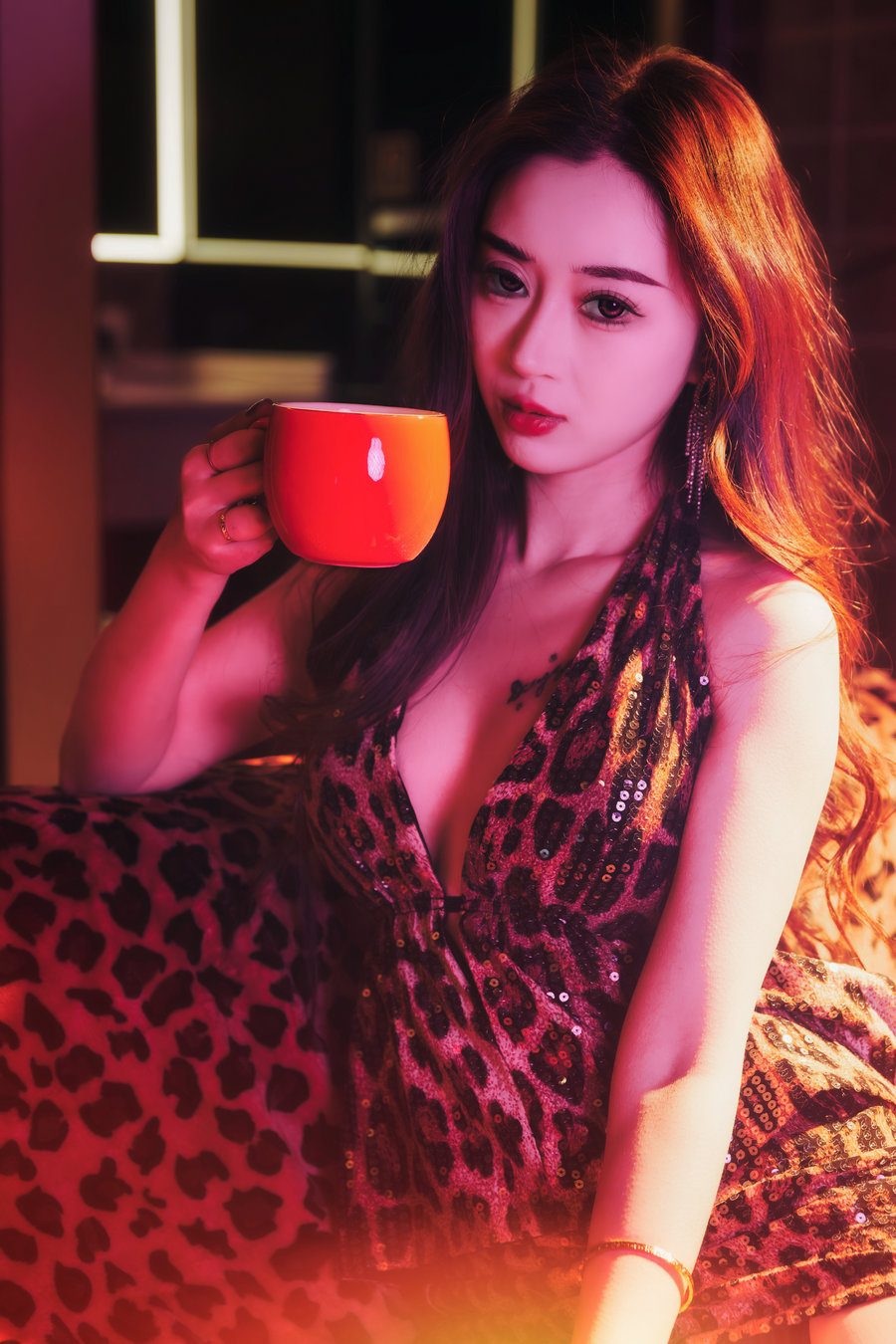 [YITUYU]艺图语 2026.04.15 豹纹女郎 邓邓 [10P-235MB]