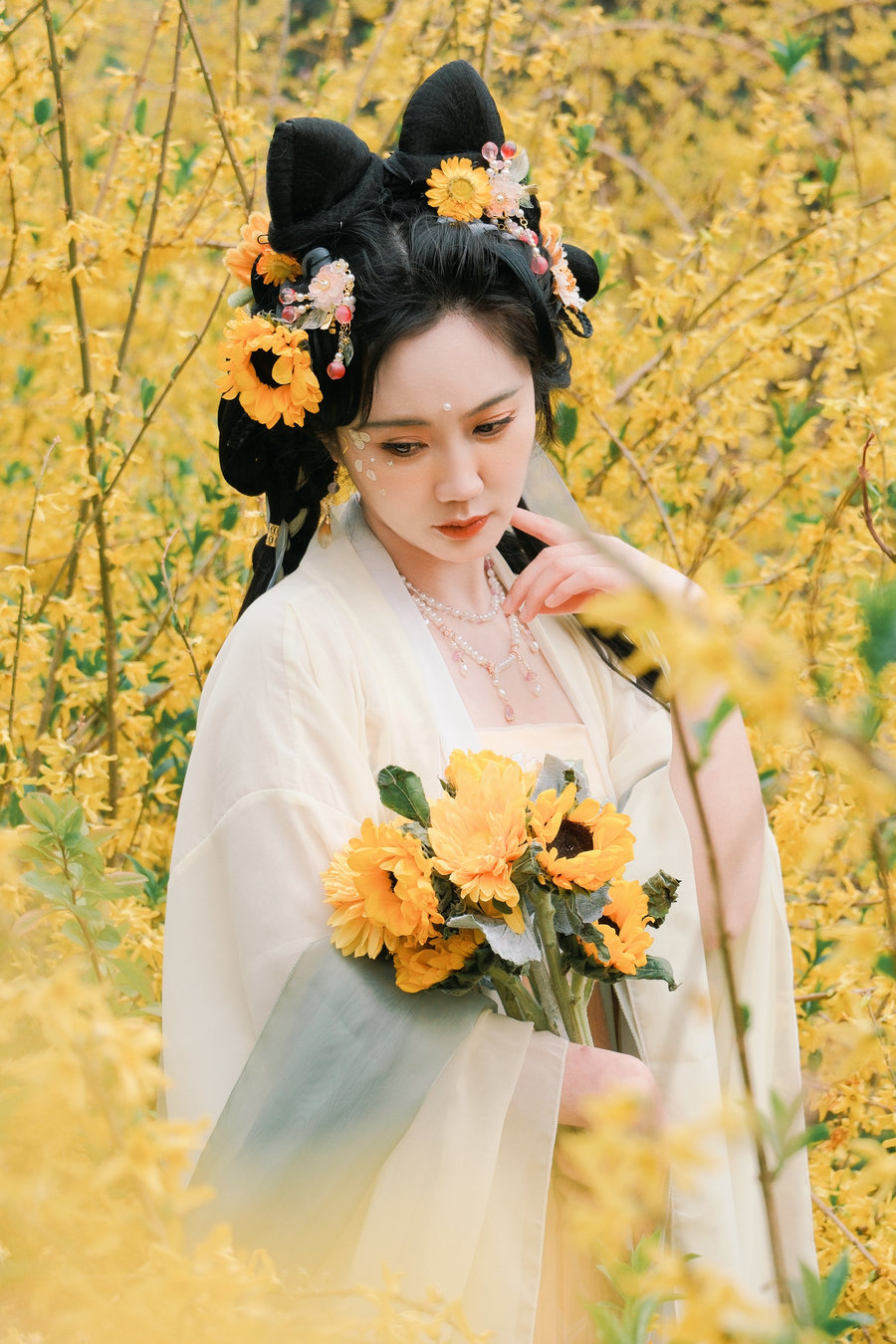 [YITUYU]艺图语 2026.04.16 花神 [36P-1.07GB]