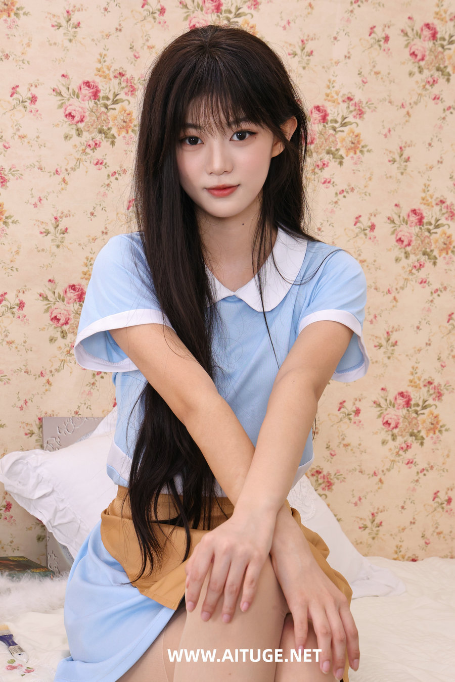 绮梦摄影 2026.08.07 No.712 予桐 珍藏无修无水印版 [414P2V-16.3GB]