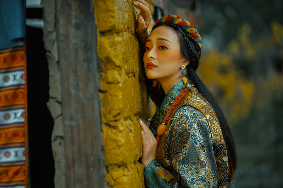 [YITUYU]艺图语 2022.05.14 阿姐鼓的传说 修水凝花&欢欢 [50P-1.66GB]