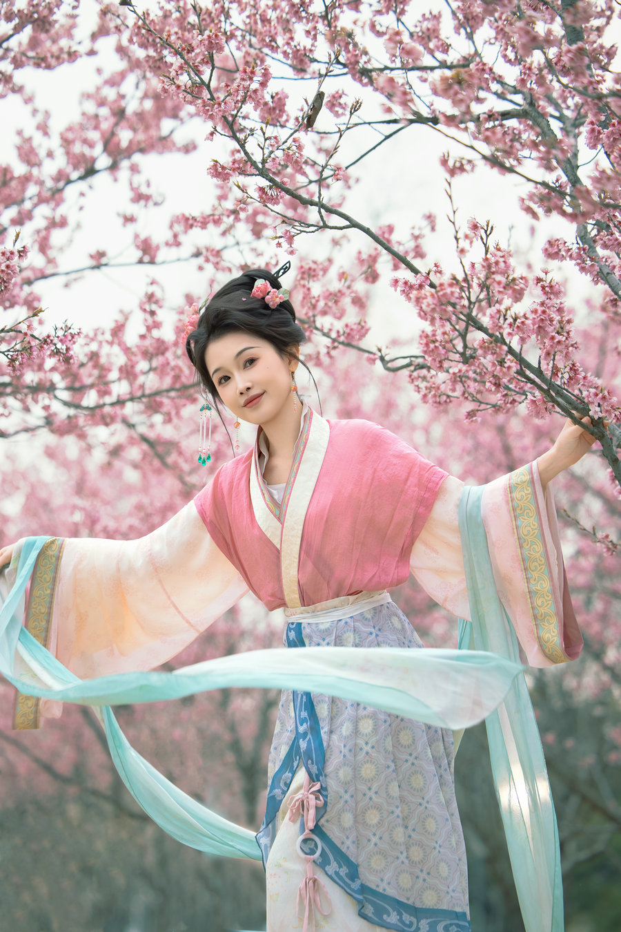 [YITUYU]艺图语 2026.04.26 山寺桃花始盛开 酸奶加心好好次 [19P-493MB]