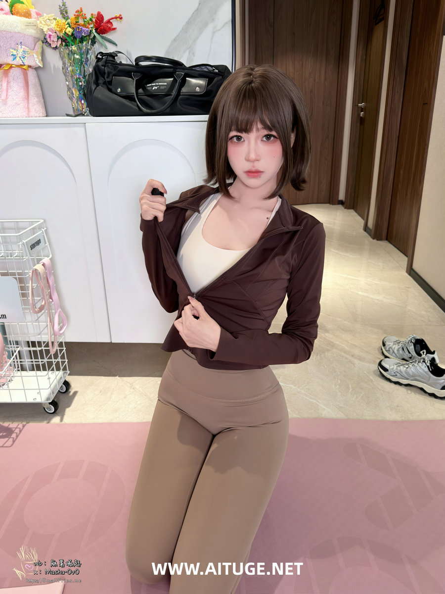 麻薯好吃 - 瑜伽垫上的越界 [70P1V-925MB]