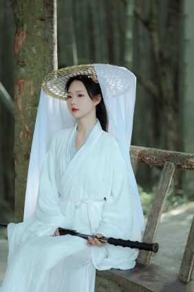 [YITUYU]艺图语 2023.05.28 闲云野鹤 然崽牛奶 [22P-220MB]