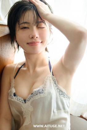 礒部花凜 - となりのかりん [46P52MB]