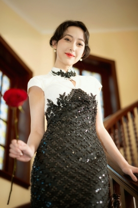 [YITUYU]艺图语 2026.04.10 新中式人像 小羊 [26P-508MB]