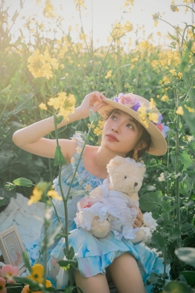 [YITUYU]艺图语 2026.04.08 油菜花 愿曦 [13P-285MB]