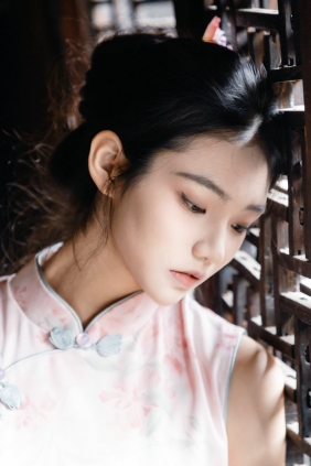 [YITUYU]艺图语 2026.04.14 水中画 [14P-269MB]