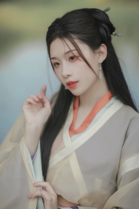 [YITUYU]艺图语 2022.05.12 女儿吟 喵喵家的小鱼干 [22P-392MB]