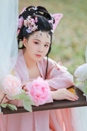 [YITUYU]艺图语 2022.05.02 草色入帘青 小怪兽 [24P-161MB]