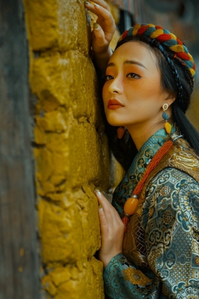 [YITUYU]艺图语 2022.05.14 阿姐鼓的传说 修水凝花&欢欢 [50P-1.66GB]