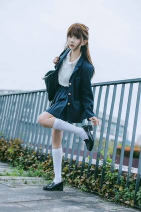 [YITUYU]艺图语 2026.04.19 校园风JK 万万鯊 [53P-235MB]