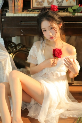 [YITUYU]艺图语 2026.04.11 法式小玫瑰 扣子 [9P-11MB]